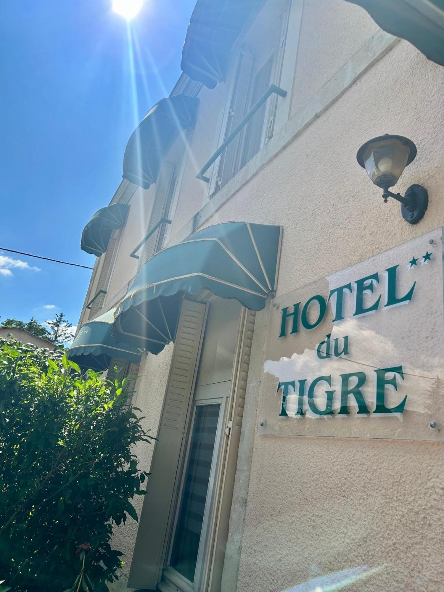 Cit'Hotel du Tigre Verdun-sur-Meuse Buitenkant foto